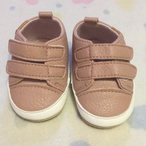 Infant size 3-6 month mauve Velcro sneakers